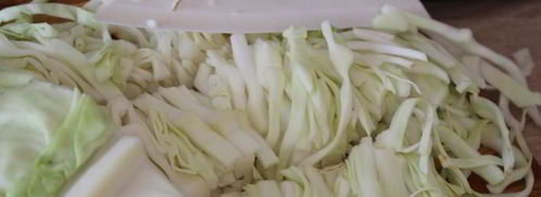 щи с мангольдом на курином бульоне. Шаг 3