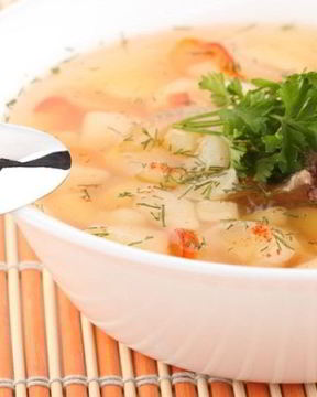 Щи с тушенкой