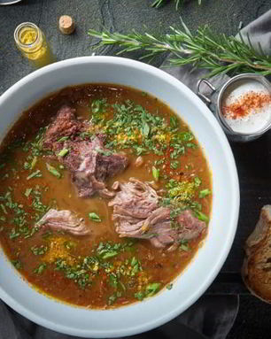 Томленые в печи суточные щи с белыми грибами