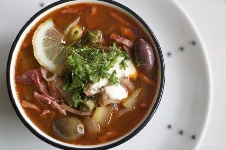 Рецепт мясная солянка с каперсами и солеными огурцами