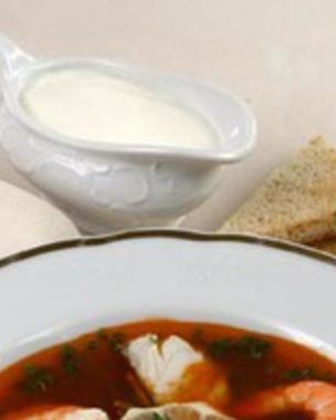 Солянка рыбная с креветками