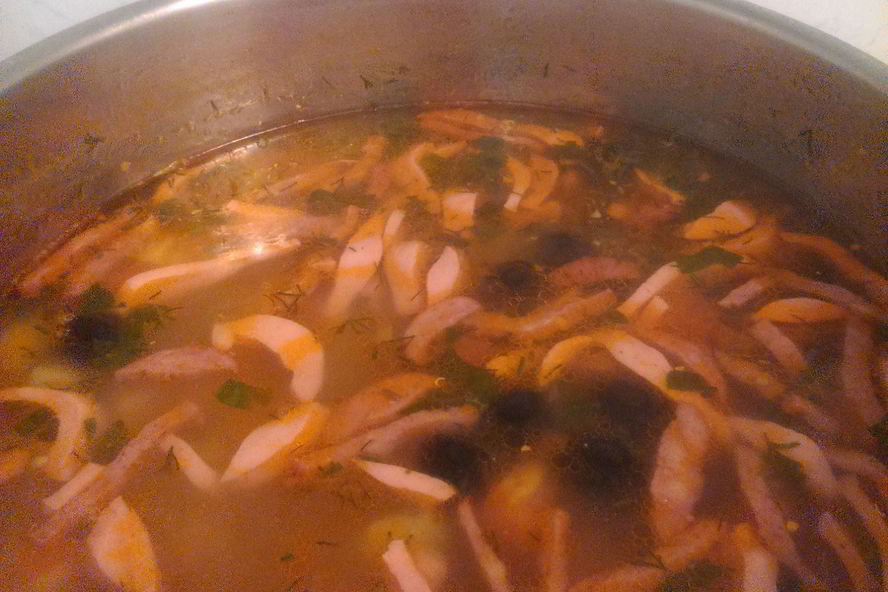 Рецепт солянка с колбасой