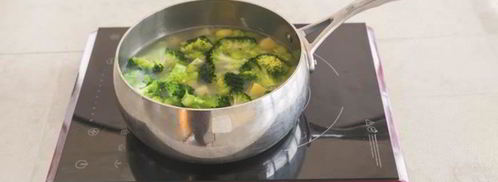 суп из брокколи со шпинатом. Шаг 2