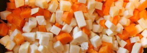 фасолевый суп-пюре с сельдереем и морковью. Шаг 2