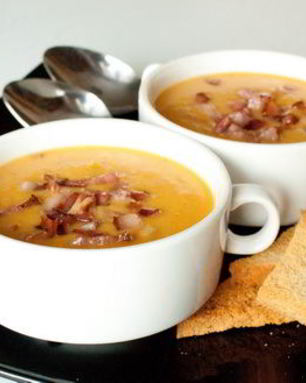 Гороховый суп-пюре с беконом