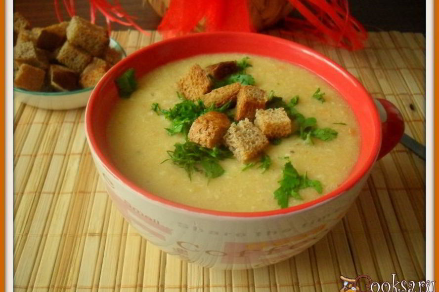 Рецепт гороховый суп-пюре с гренками