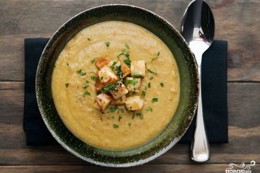 Рецепт гороховый суп-пюре с сухариками