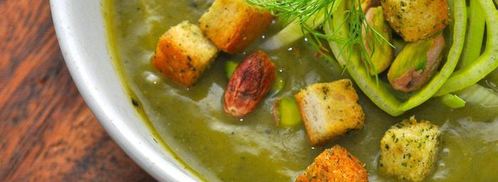 кростини с оливками и зеленый суп-пюре. Шаг 5