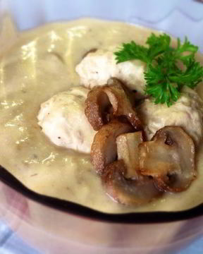 Сливочно-грибной суп-пюре с фрикадельками