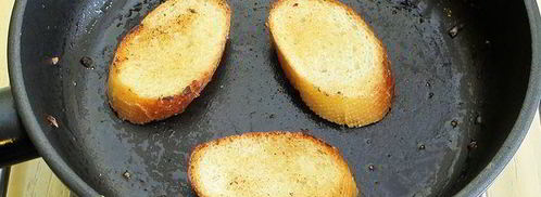 суп-пюре из брокколи с гренками. Шаг 6