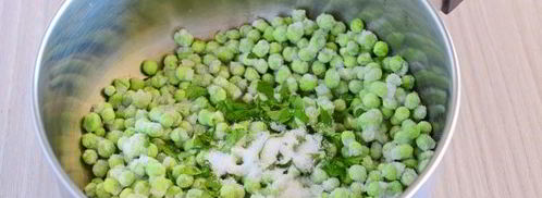 суп-пюре из замороженного зеленого горошка. Шаг 5