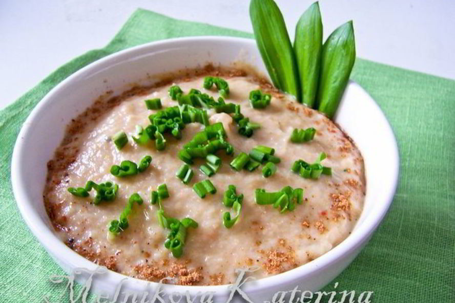 Рецепт суп-пюре с черемшой и мускатным орехом