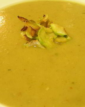 Суп-пюре с цукини и карри