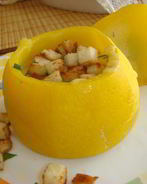 Суп-пюре в съедобном горшочке