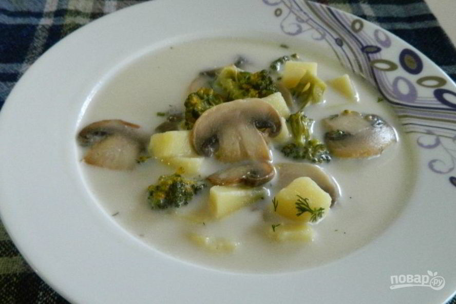Рецепт сырный суп с шампиньонами и брокколи