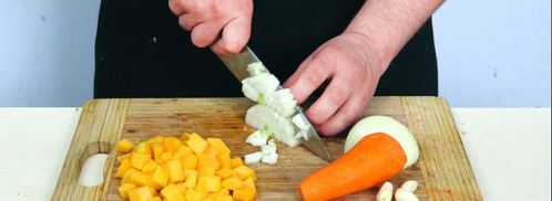 тосканский суп из белой фасоли с фрикадельками. Шаг 3