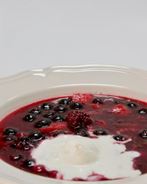 Ягодный суп с базиликом