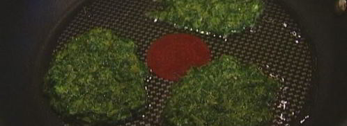 блинчики из шпината с голубым сыром. Шаг 3