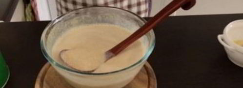 блины из цельнозерновой муки на молоке. Шаг 3