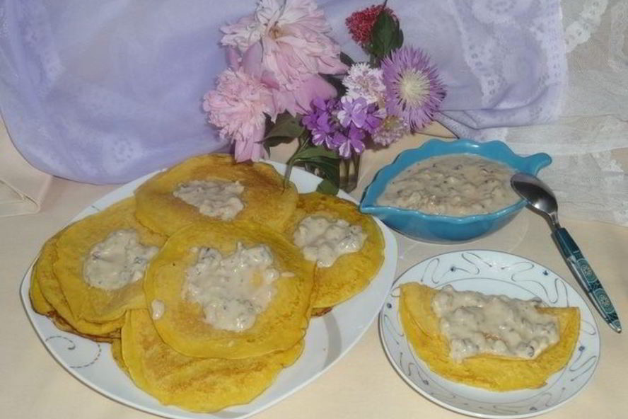 Рецепт манно-тыквенные блинчики с ореховым соусом