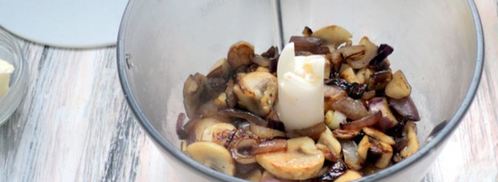 налистники с паштетом из грибов и крем-сыра. Шаг 2