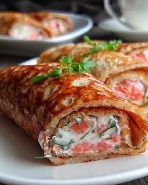 Ржаные заварные блины начиненные неркой, зеленью и творожным сыром