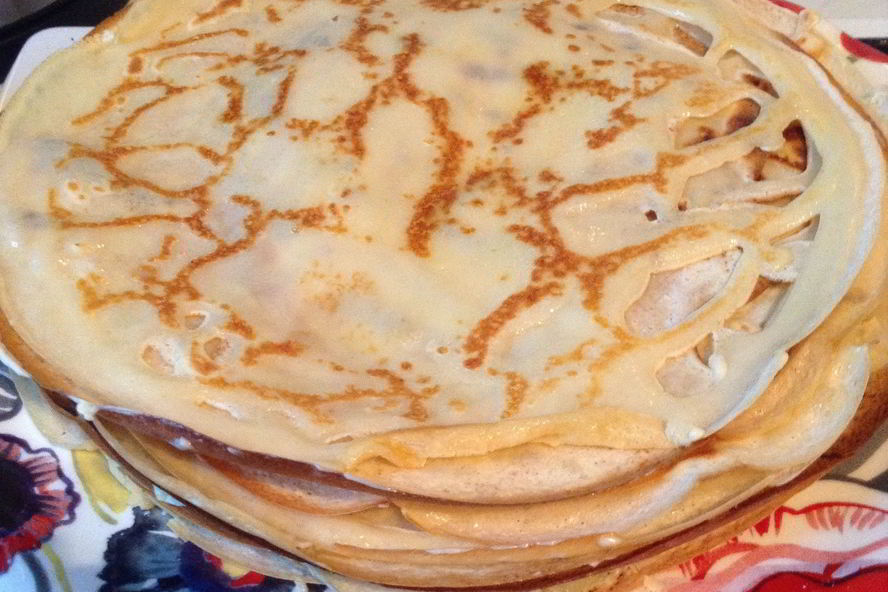 Рецепт тонкие блины со сливочным маслом