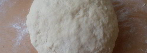 булочки аппетитные с сыром и ветчиной. Шаг 2