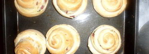 булочки аппетитные с сыром и ветчиной. Шаг 14