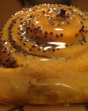 Булочки-розочки в двух начинках