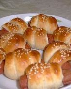 Булочки с колбасой