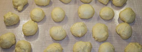 булочки с сахаром из дрожжевого теста с корицей. Шаг 15