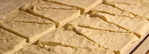 круассаны из слоеного дрожжевого теста. Шаг 7