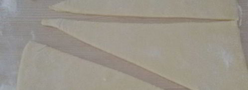 круассаны с финиками и медом. Шаг 2