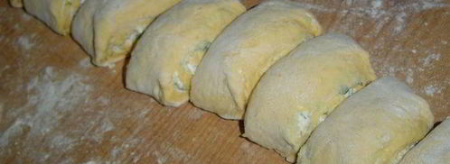 пампушки с тыквой, чесноком и зеленью. Шаг 6