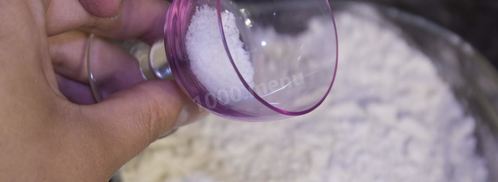 плюшки с сахаром из дрожжевого теста. Шаг 4