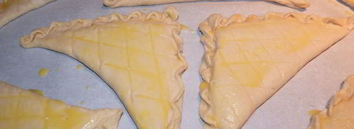 слоеные булочки с миндальной начинкой. Шаг 6