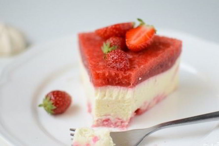 Рецепт клубничный чизкейк с меренгами