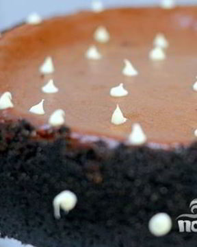 Шоколадный чизкейк с карамелью