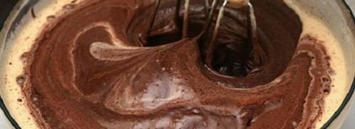 шоколадный кекс с орехами в мультиварке. Шаг 3