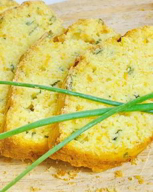 Тыквенный закусочный кекс с зеленым луком