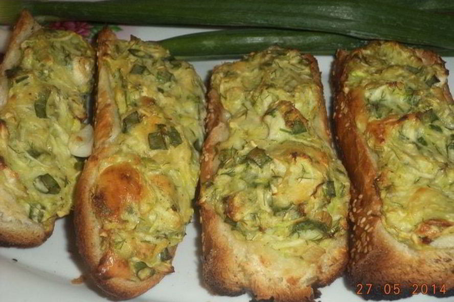 Рецепт багет с кабачково-сырной начинкой