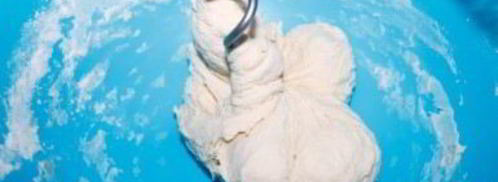 бездрожжевой пшеничный хлеб на закваске. Шаг 3