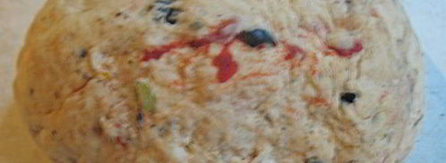 итальянский хлеб с оливками, маслинами, вялеными помидорами и итальянскими травами. Шаг 5