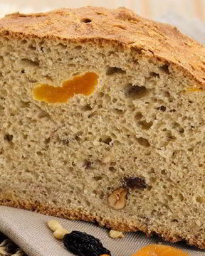 Хлеб с сухофруктами в духовке