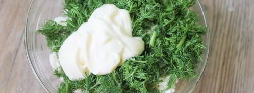 хлебцы с красной икрой и укропно-творожным муссом. Шаг 4