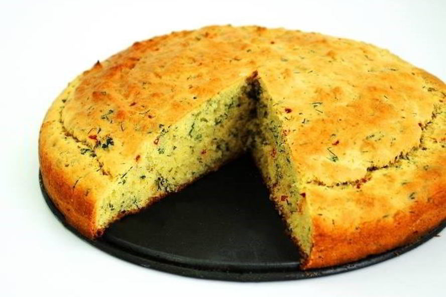 Рецепт кукурузный хлеб с чили, зеленым луком и укропом