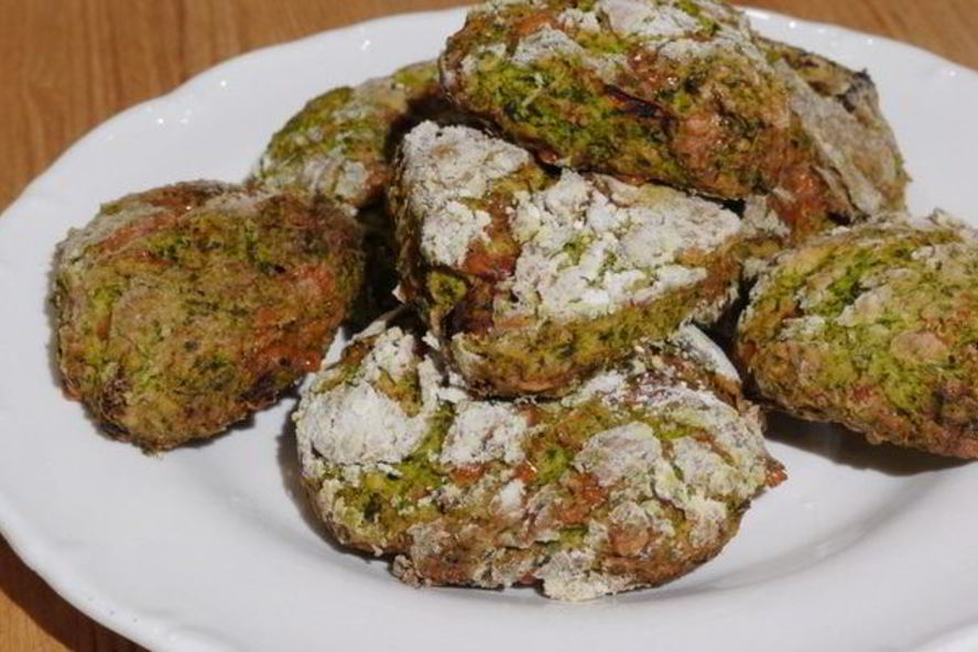 Рецепт сконы со шпинатом, помидорами и сыром