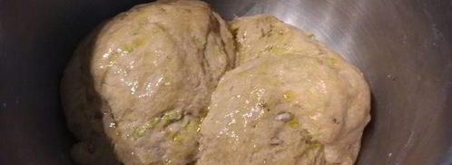 цельнозерновой хлеб с кабачком и семечками подсолнуха. Шаг 6