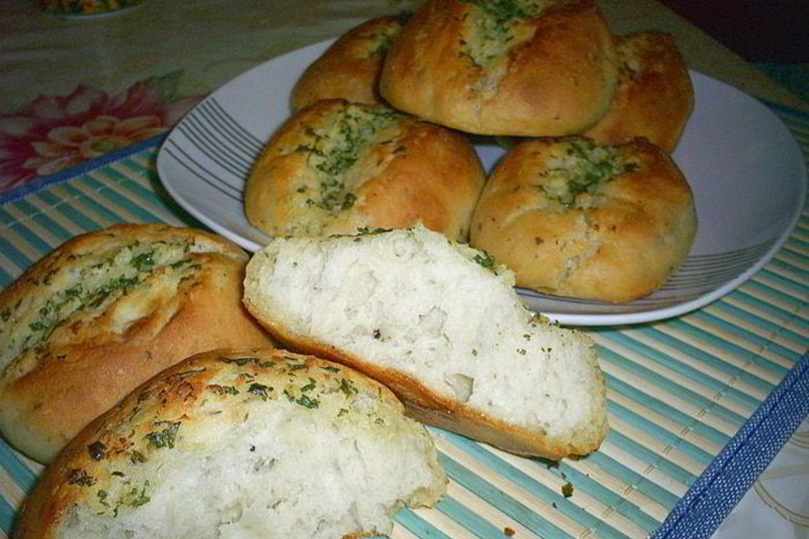 Рецепт японские чесночные хлебцы